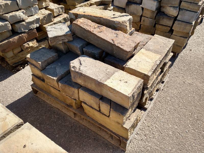 1800 lbs. Caf Brownstone Wallston...