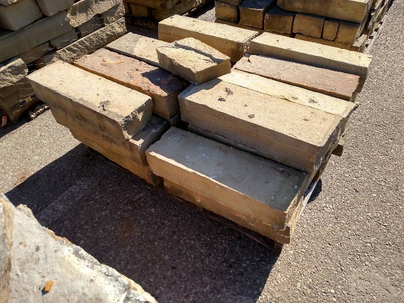 2300 lbs. Caf Brownstone Wallston...