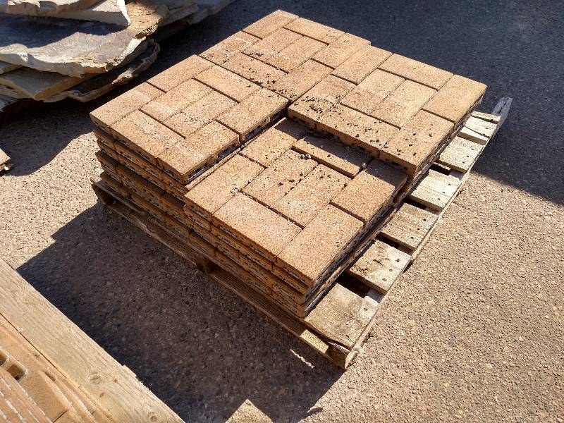 (23) Grids 4x8 Vast Paver, Light B...