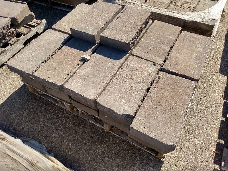 (32) Highland Stone, Ironstone, 3x1...