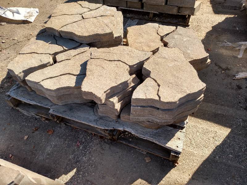 (22) Interlock Fieldstone, Santa Fe...