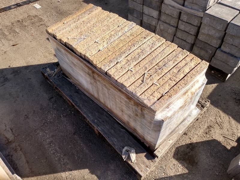 (24) Rochester Silver Creek Slate, ...