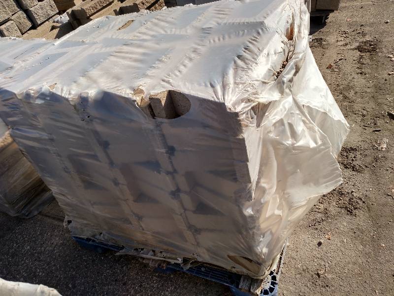 (64) Ashlar Lite Stone, Oak, 3.75x1...