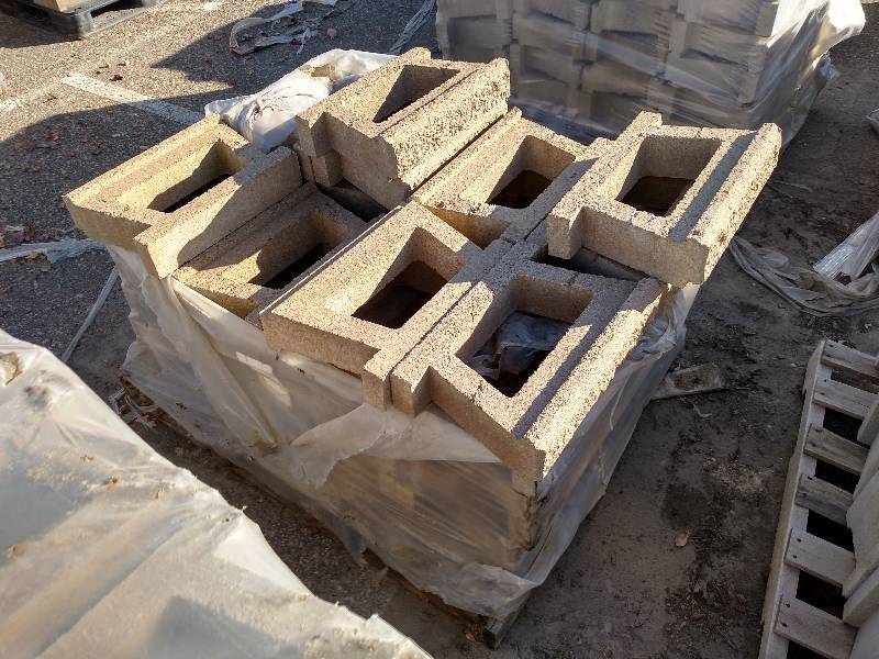 (41) Ashlar Lite 12 Stone, Oak, 3....