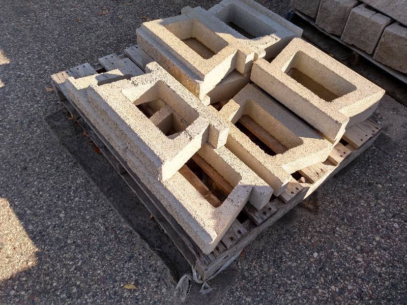 (10) Ashlar Lite Stone, Gray, 3.75x...