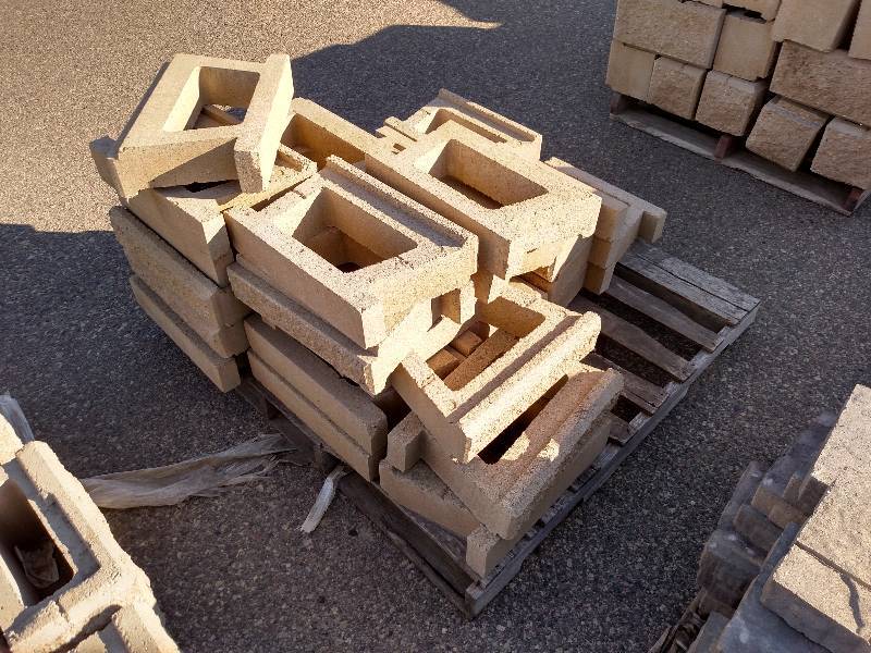 (34) Ashlar Lite Stone, Oak, 3.75x1...