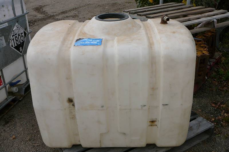 Poly Tank