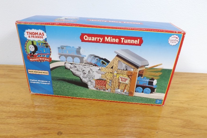 thomas and friends wooden railway box