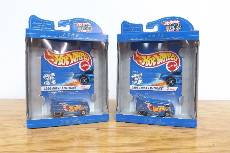 2 MINT on CardIn Box Hot Wheels 1996 Authentic Commemorative Replica VW Busses