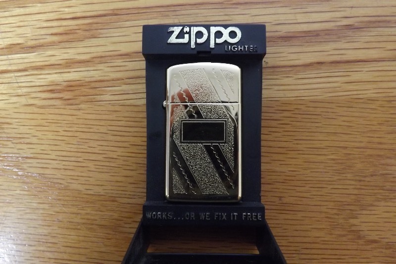 NEW in Box Vintage Gold Zippo Lighter