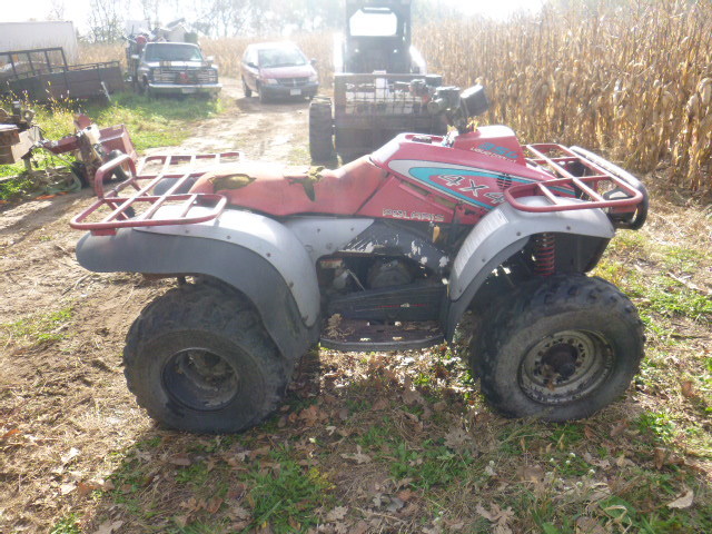 lot 5 image: 1993 Polaris 350 ATV
