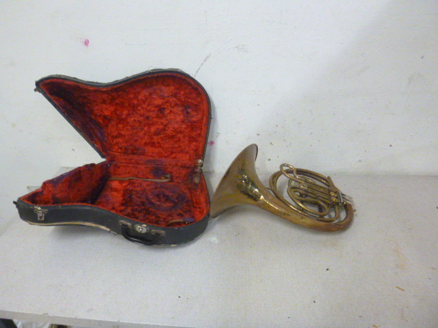 lot 60 image: French Horn