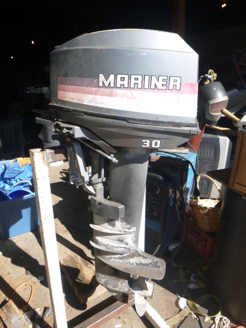 lot 82 image: Mariner 30 Horse Power Boat Motor