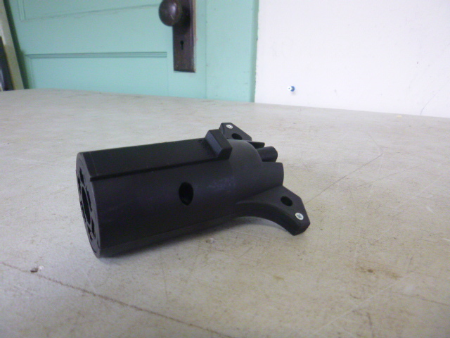 lot 61 image: 7 Pin to 4 Pin Conversion Plug