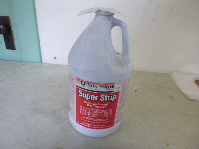 lot 78 image: Lundmark Super Strip Wax Remover