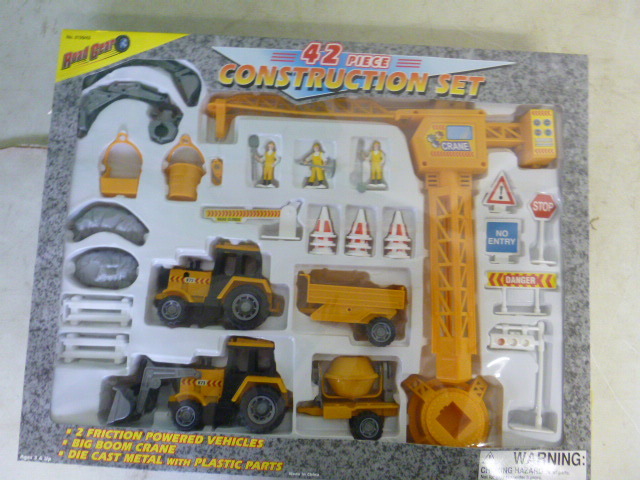 lot 119 image: Road Gear Construction Toy Set