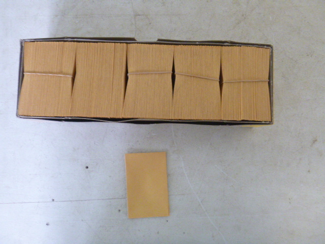 lot 137 image: 500 Small Envelopes
