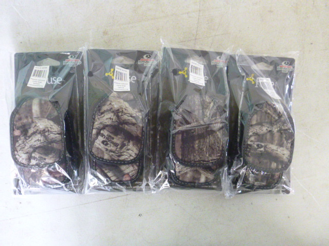 lot 151 image: 4 Fuse Mossy Oak Camouflage Cell Phone Cases