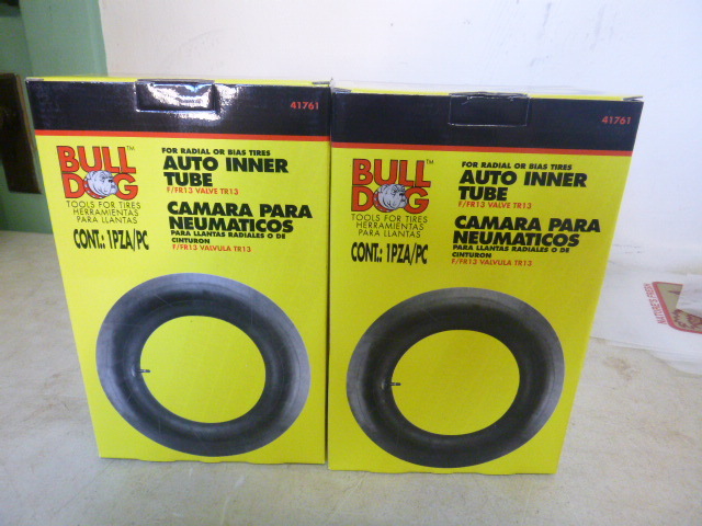 lot 180 image: 2 Bulldog Auto Inner Tubes