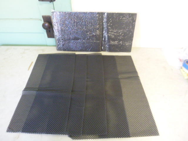 lot 191 image: 2 Packs of Toolbox Liners