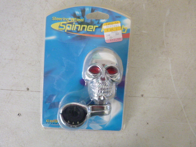 lot 244 image: Skull Steering Wheel Knob