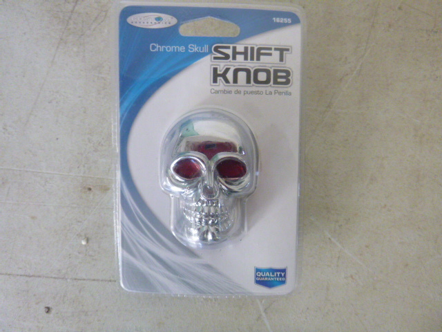 lot 245 image: Skull Shift Knob