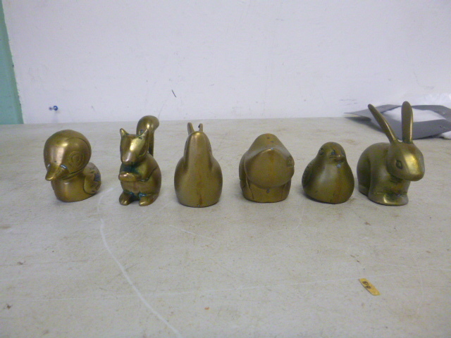 lot 279 image: 6 Brass Animal Figurines
