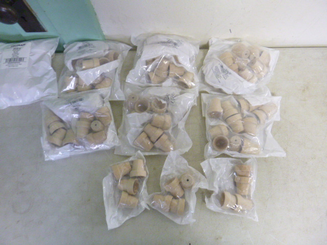 lot 287 image: 8 Bags of Hilman Wood Mini Flower Pots