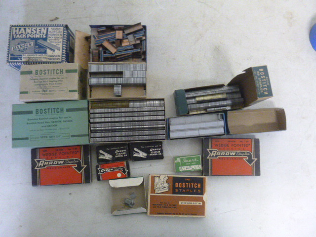lot 292 image: Miscellaneous Staples