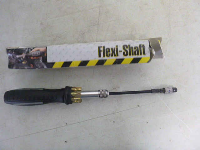 lot 301 image: Star Tools Flexi-Shaft Bit Drive