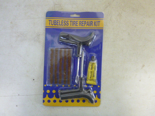 lot 311 image: Tubeless Tire Repair Kit