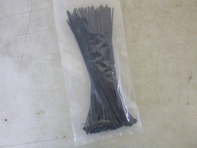 lot 340 image: 100 Cable Ties