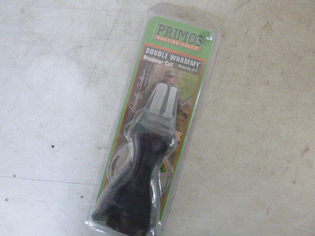 lot 382 image: Primos Hunting Calls Double Whammy Predator Call