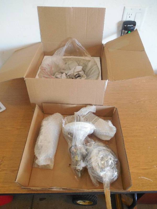lot 67 image: Hunter 2-Light Swirled Marble Dual-Use Ceiling Fan Light Kit