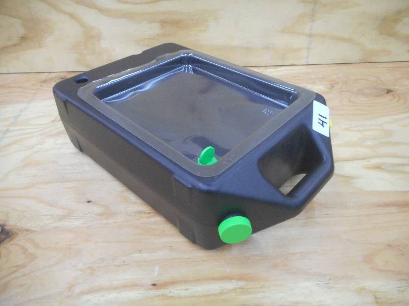 (1) New Drain Oil Pan ...