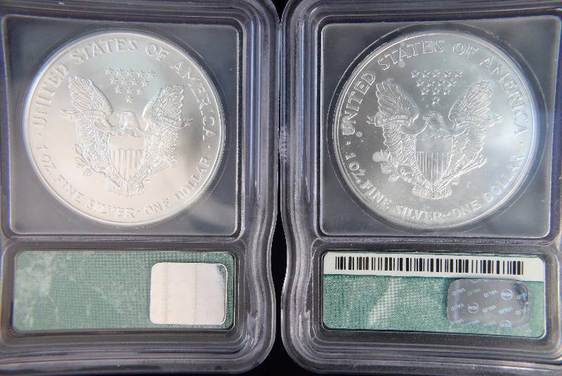 GROUP OF 2 AMERICAN SILVER EAGLES 2000-2001 - 1 TROY OZ. .999 FINE SILVER MS69 ICG