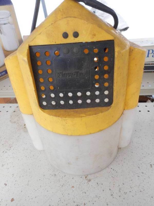 FLOW TROLL MINNOW BUCKET