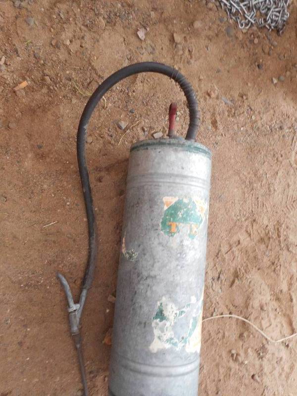 ANTIQUE METAL SPRAYER