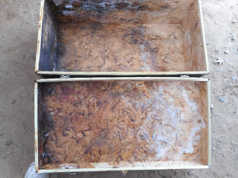 ANTIQUE TRUNK