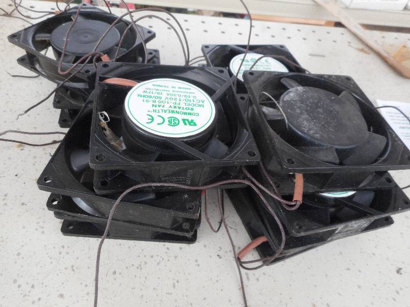10 COMPUTER FANS