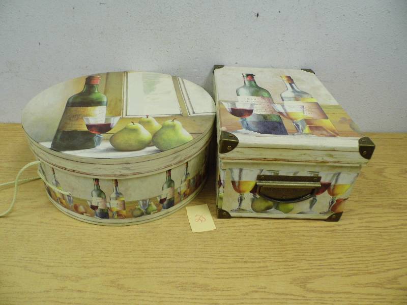 lot 28 image: Wine Motif Boxes