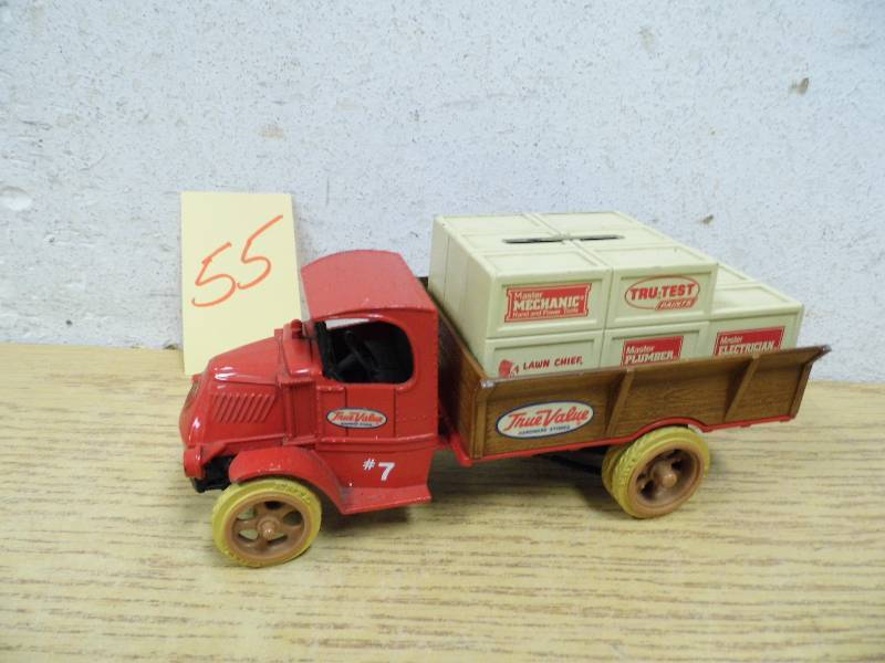 lot 55 image: True Value Bank