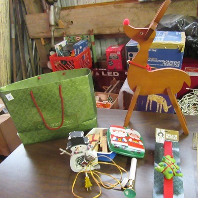 Misc. Christmas Dcor