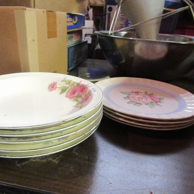Plates & Bowls