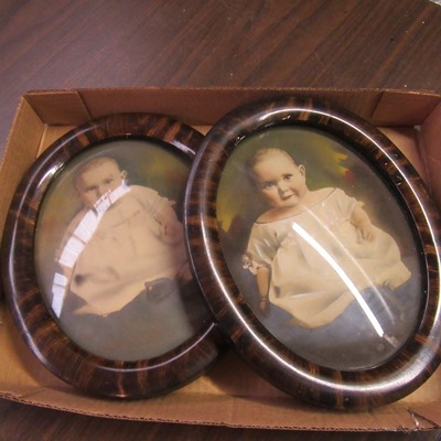 Oval Frames