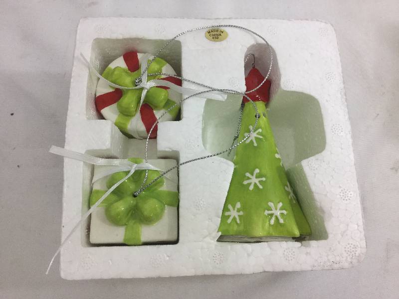 Christmas Ornament Set