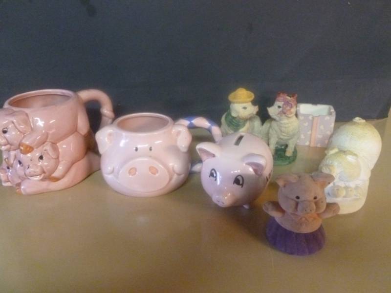 Pig Decorations