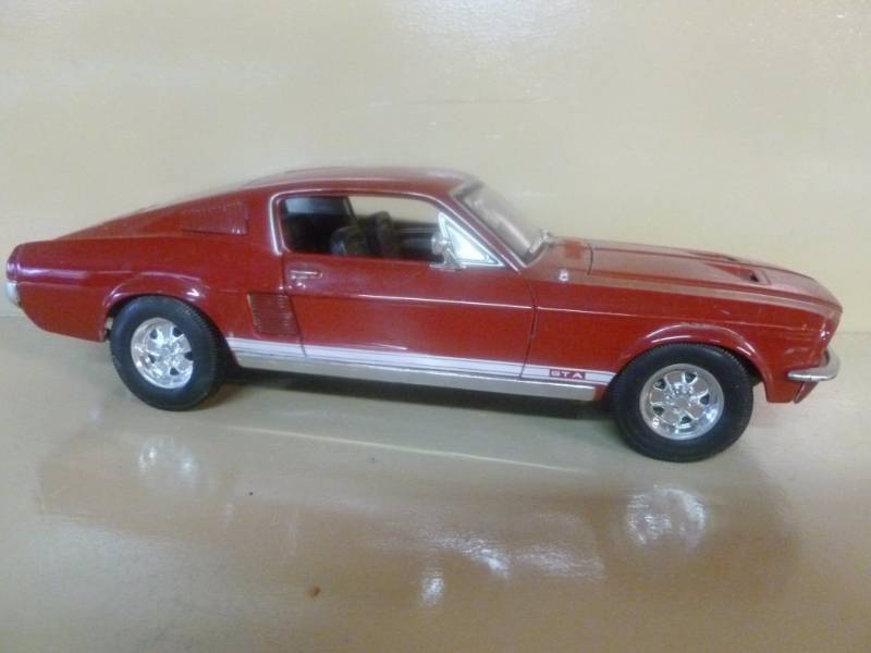 Die Cast Metal Car