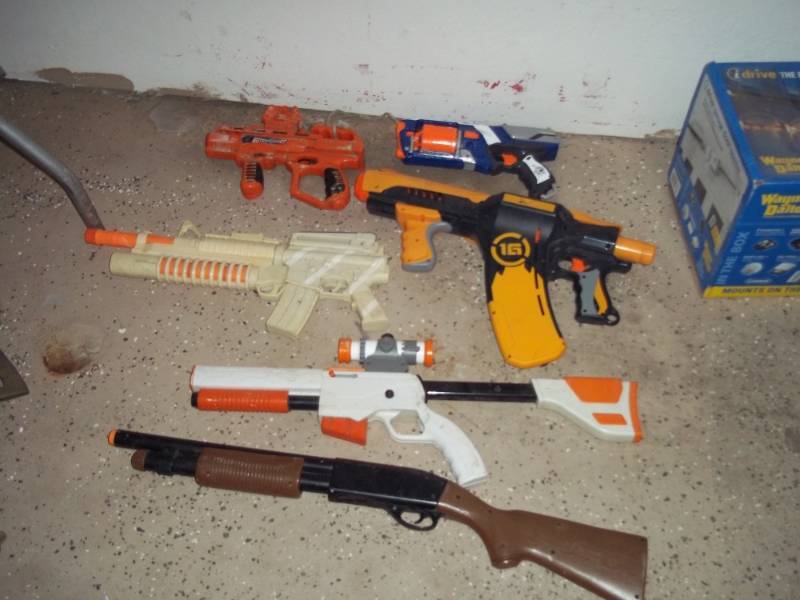 Lot of Kids Toy Guns