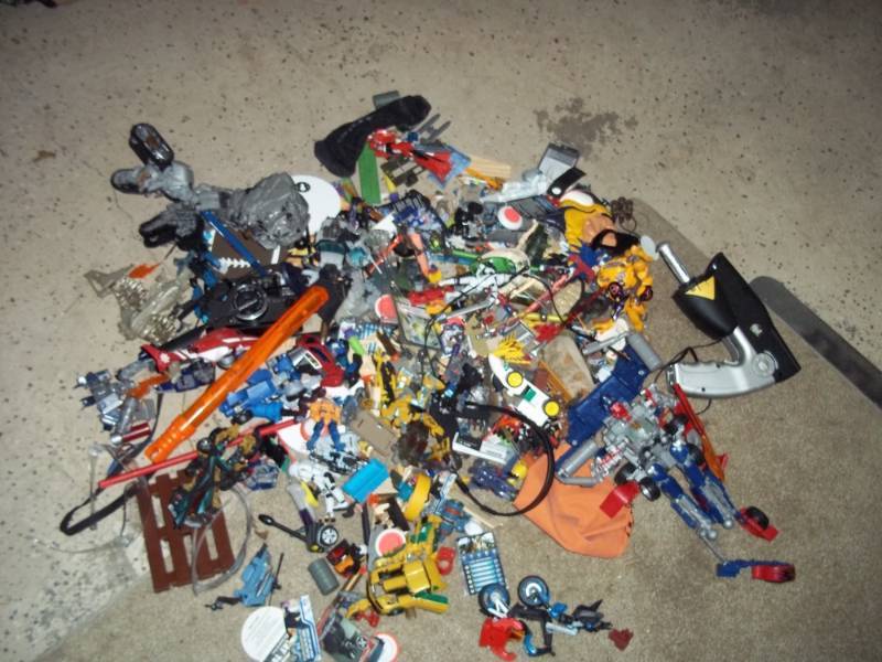 Large Lot of Misc Kids Toys